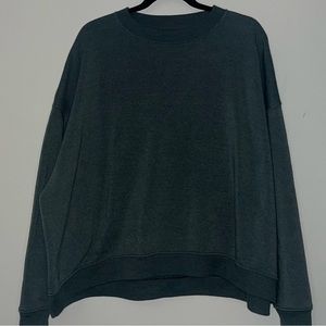 American Eagle Oversized Crop Sweatshirt
